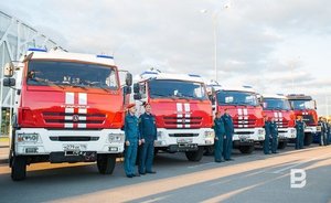 В Казани ликвидировали пожар возле жилого комплекса