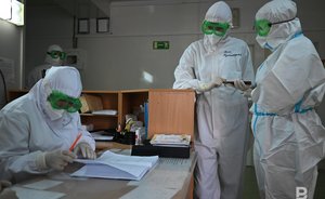 Главное о коронавирусе на 3 ноября: карантин на заводе по производству iPhone, по 120 тыс. на лечение москвичей