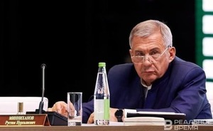 Рустам Минниханов выразил соболезнования матери Эдуарда Хайруллина в связи с кончиной ее сына