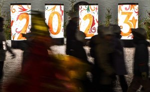 Мир, погашение ипотеки, ничего: самые ожидаемые события 2023 года от читателей «Реального времени»