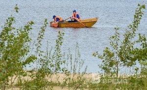 На Волге в Чувашии ищут пассажиров перевернувшейся во время урагана моторной лодки