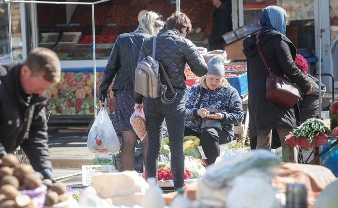 В России могут усилить контроль за торговлей на рынках