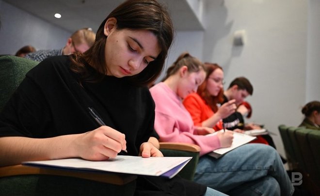 Госдума приняла закон о защите русского языка от чрезмерных иностранных заимствований