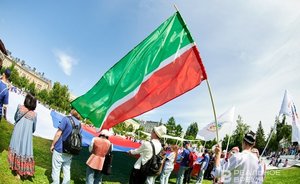 Для школ Татарстана закупят новые госсимволы республики и России