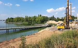 В Казани временно засыпали часть озера Нижний Кабан — береговая линия превращается в болото