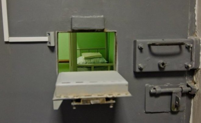 В Нижнекамске заключенный сбежал из колонии на свидание с девушкой