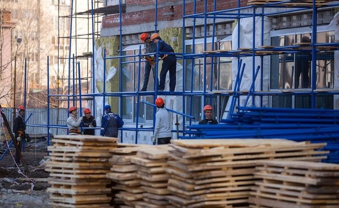 В Татарстане трудовые патенты мигрантам продлят еще на 93 дня