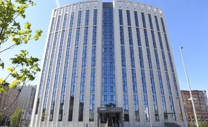 Рустам Минниханов и Дмитрий Чернышенко осмотрели новое общежитие КНИТУ-КАИ