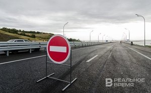 На Крымском мосту временно перекрыли движение автотранспорта