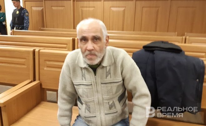 В суд Татарстана доставлен бездомный обвиняемый в осквернении символа воинской славы