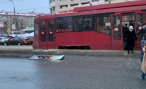 В прокуратуре РТ рассказали, почему у трамвая оторвалась дверь