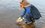 Нефтехимики выпустили в Каму более 7,5 тыс. мальков сазана