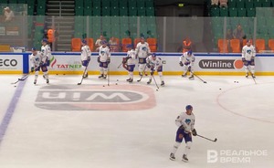 «Нефтехимик» пропустил восемь безответных шайб от «Барыса»