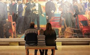 В Казани дети мобилизованных смогут бесплатно ездить на общественном транспорте, посещать театры и музеи