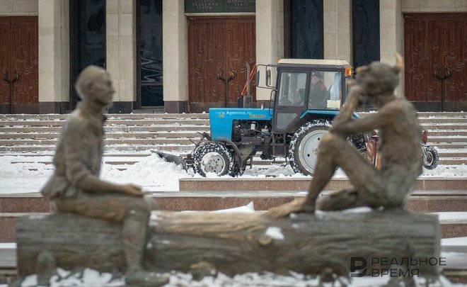В Казани на случай аномальных снегопадов для уборки улиц могут привлечь до 350 машин