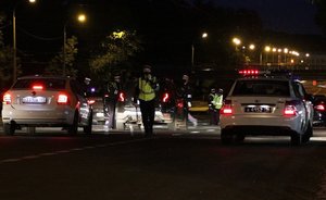 ГИБДД Казани устроила «облаву» на молодежь, отдыхающую возле Речного порта