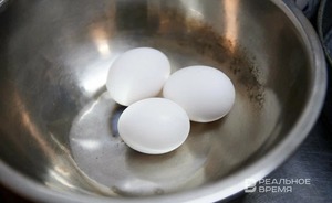 Министр сельского хозяйства России заявил о работе ведомства над стабилизацией цен на куриное яйцо