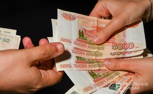 Татарстан продолжает лидировать в ПФО по размеру среднемесячной зарплаты