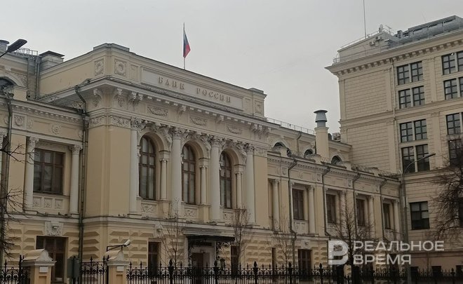 Глава ЦБ допустила рост продаж валютной выручки до ста процентов