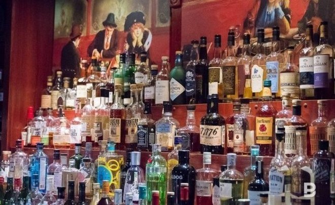 В Госдуму внесут законопроект о запрете продажи алкоголя лицам до 21 года