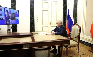 Владимир Путин обсудил с Совбезом вопросы паводков и лесных пожаров