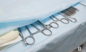 В Татарстане врачи удалили с бедра пациентки 4-килограммовую липому