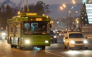 Водитель экскаватора частично парализовал движение казанских троллейбусов
