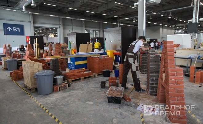 Татарстан лидирует в ПФО по темпу роста объема платных услуг