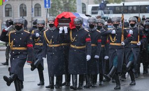 «А кто теперь будет миссию его выполнять?»: в Казани проводили в последний путь Бориса Кузнецова