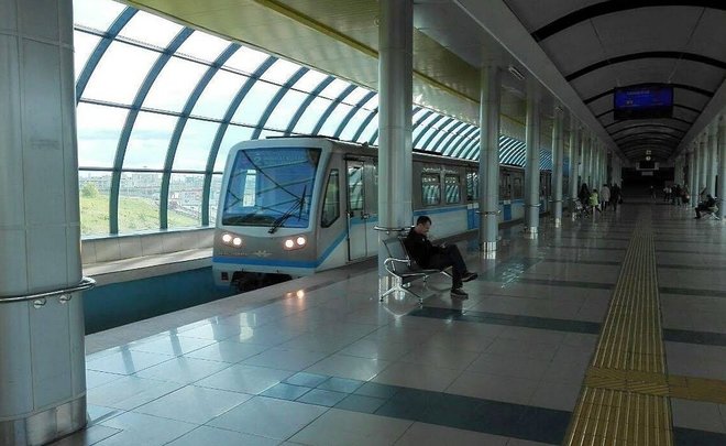 Минтранс РФ рассказал о правилах прослушивания музыки в метро