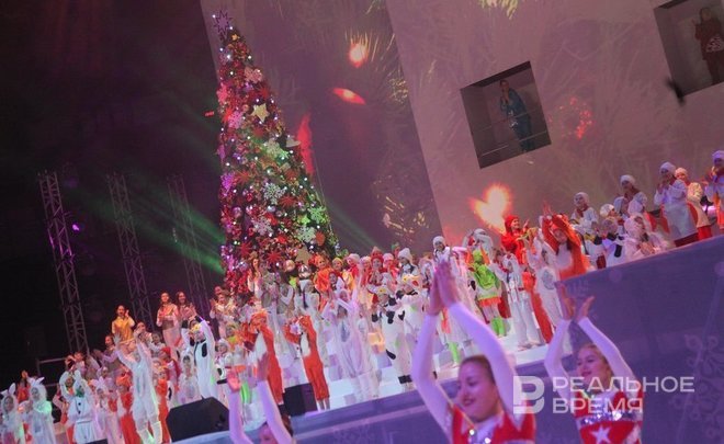 В Татарстане в 2023 году проведут две республиканские елки для детей