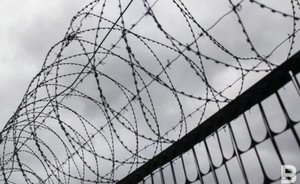 Двум сотрудникам изолятора в Истре предъявили обвинение о превышении полномочий