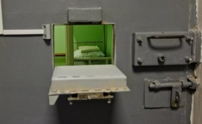 Правительство России рассмотрит практику привлечения осужденных к строительным работам