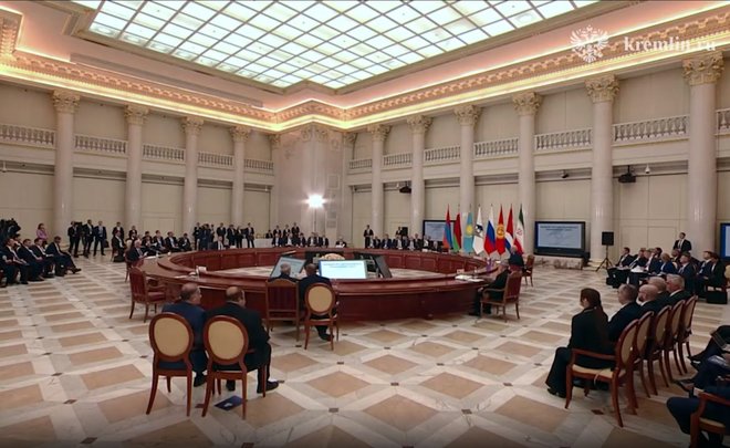 Лидеры стран ЕАЭС утвердили декларацию о развитии союза до 2030 года