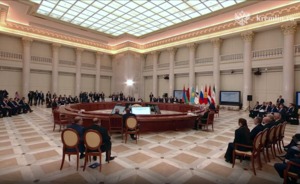 Лидеры стран ЕАЭС утвердили декларацию о развитии союза до 2030 года