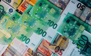 ЦБ повысил нормативы обязательных резервов для банков по валютам недружественных стран