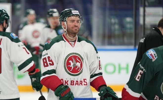 Хоккеист «Ак Барса» Лукоянов — в долгу по исполнительным производствам