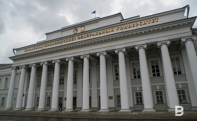 Главный корпус КФУ отреставрируют из-за появившихся на фасадах трещин