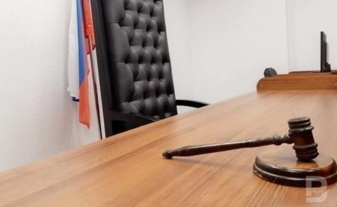 В Челнах суд продлил домашний арест заместителю директора медколледжа