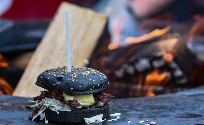 Сезон открытых веранд у кафе в Татарстане продлится дольше из-за коронавируса