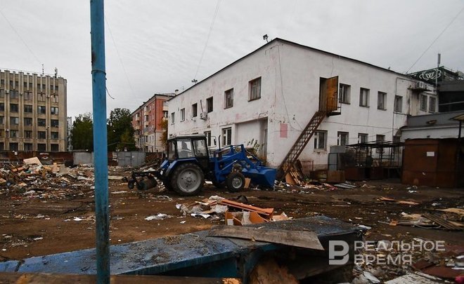 В Казани снесут более 30 незаконно установленных торговых объектов и гаражей