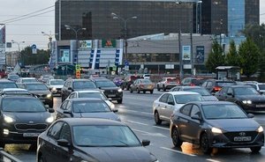 В Казани затор на улице Николая Ершова растянулся почти на 2 километра