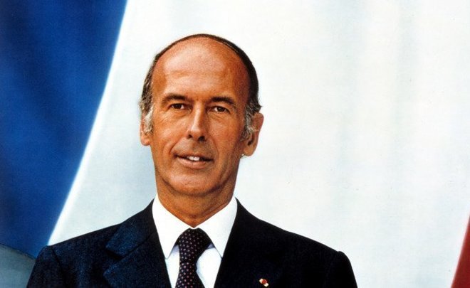 Бывший президент Франции Валери Жискар д'Эстен умер в возрасте 94 лет