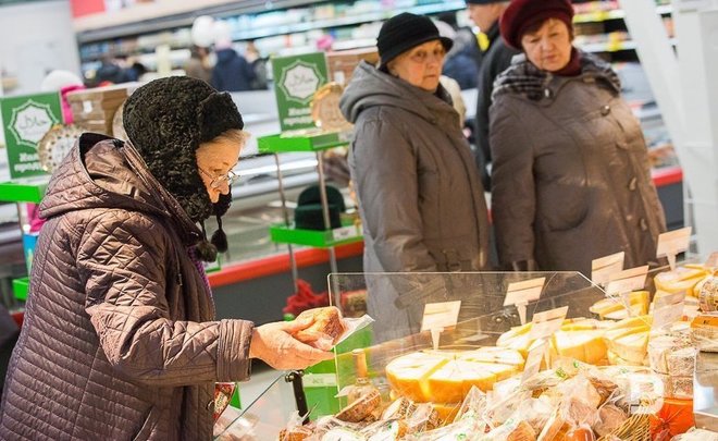 Минпромторг РФ: ретейлеры просят разрешить ограничить продажу товаров с минимальной наценкой в одни руки