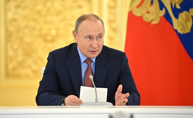 Владимир Путин заявил о переориентации российского экспорта и импорта на новые рынки