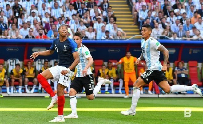 На обложке стандартного FIFA 21 будет изображен Мбаппе