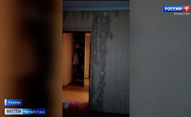 В казанском многоэтажном доме протекла крыша из-за засора ливневой системы