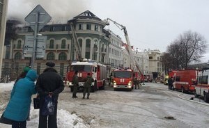 Причиной пожара в центре Казани могла стать неисправность электрооборудования
