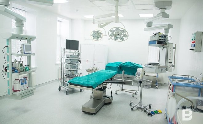 Врачи ДРКБ Татарстана удалили новорожденному малышу опухоль весом 1,1 кг