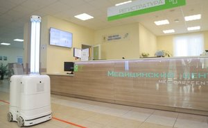 После презентации робота с УФ-лампами в Иннополисе журналисты получили повреждения глаз